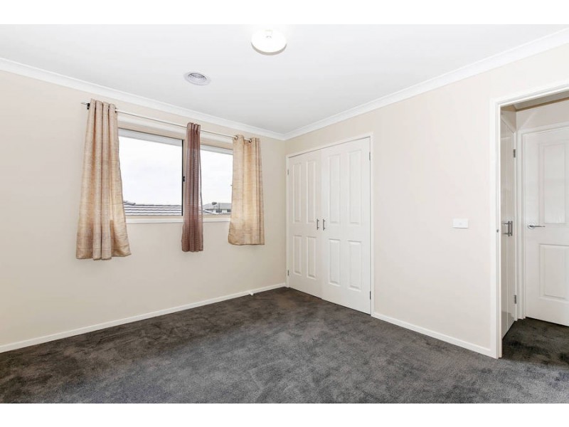 2 Corymbia Court, Truganina VIC 3029