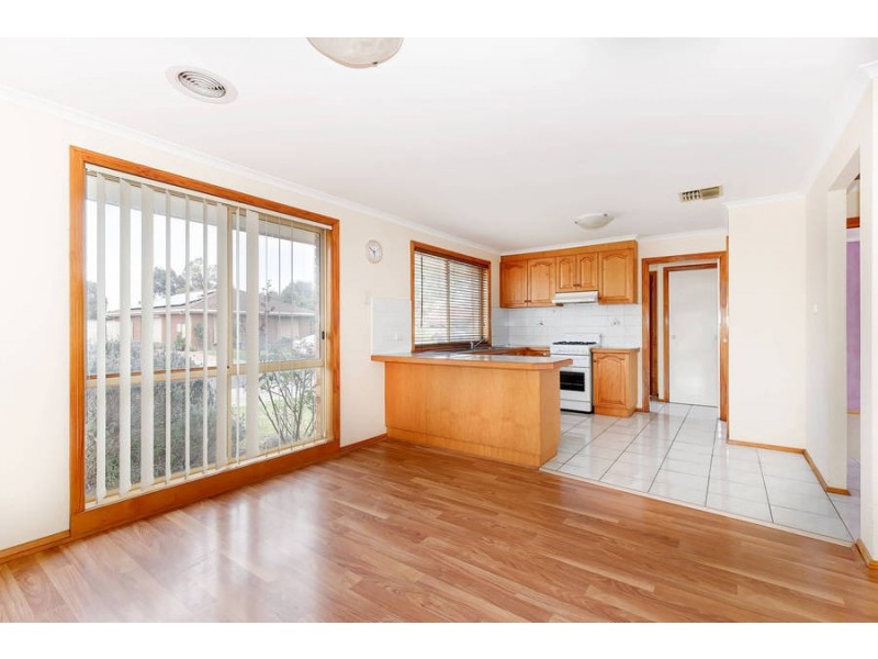 1 Niagra Way, Werribee VIC 3030