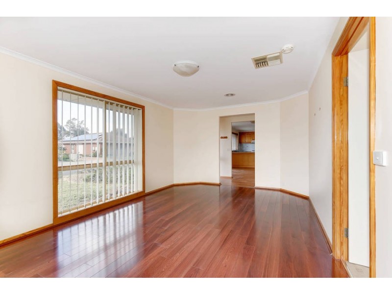 1 Niagra Way, Werribee VIC 3030