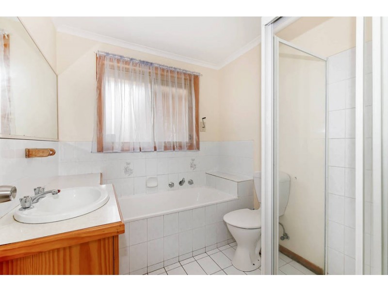 1 Niagra Way, Werribee VIC 3030