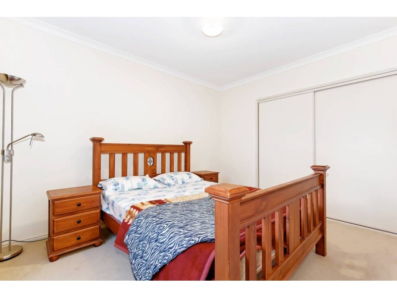 16 Gosford Road, Wyndham Vale VIC 3024