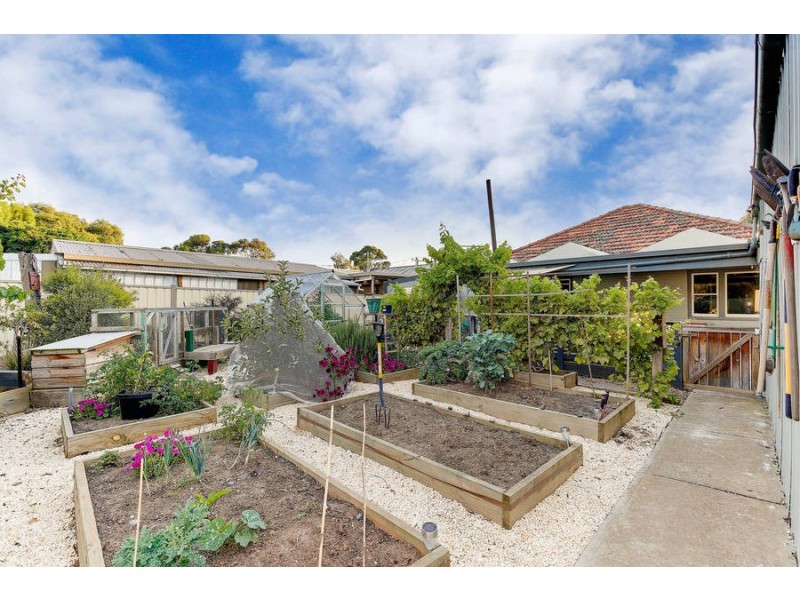 132 Werribee Street North, Werribee VIC 3030