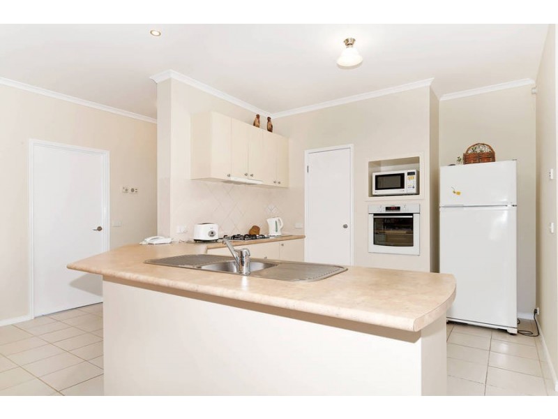 27 John Street, Werribee VIC 3030