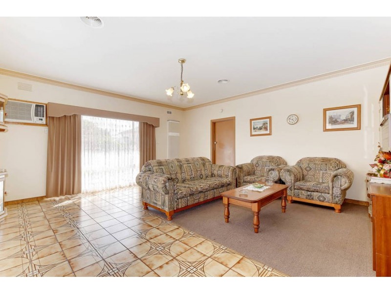 153 Werribee Street North, Werribee VIC 3030
