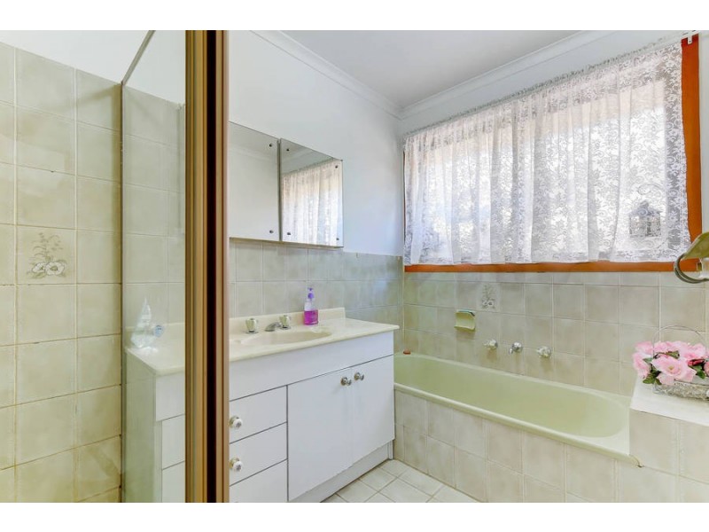 5 Kevington Street, Werribee VIC 3030