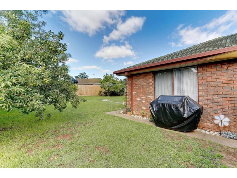 5 Kevington Street, Werribee VIC 3030