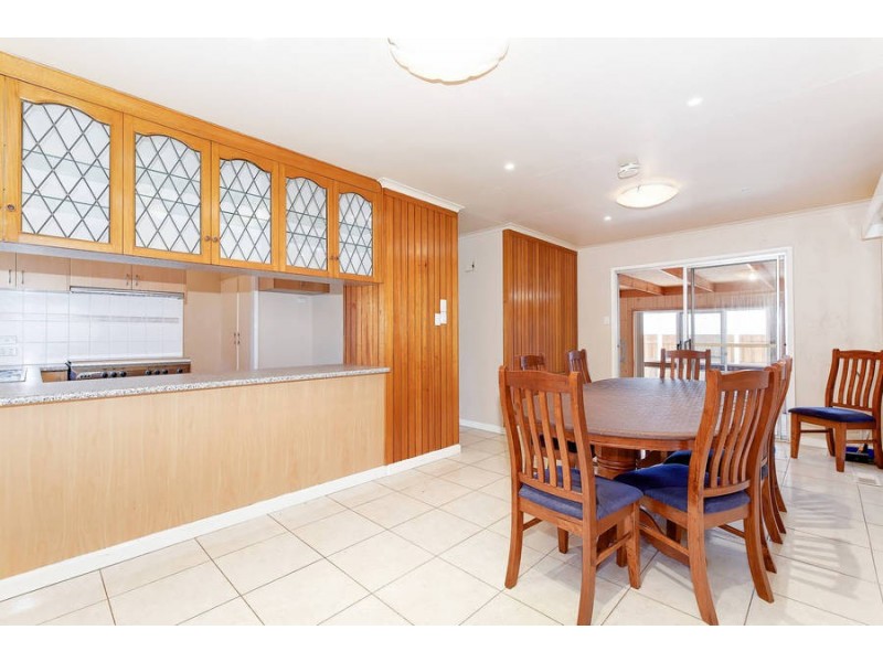 3 Raven Grove, Werribee VIC 3030