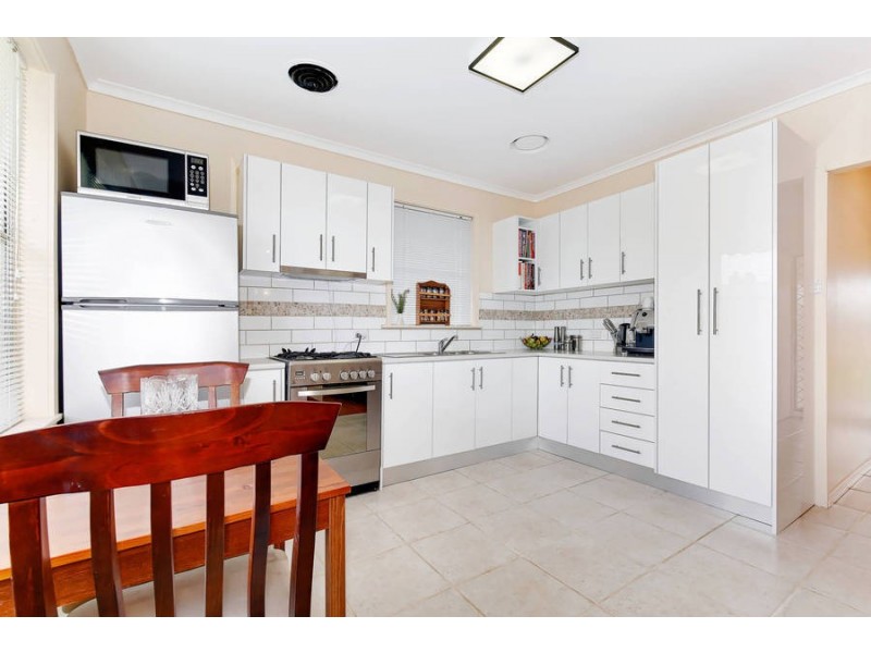 21 Willow Street, Werribee VIC 3030