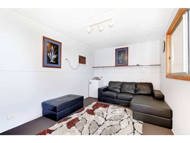 21 Willow Street, Werribee VIC 3030