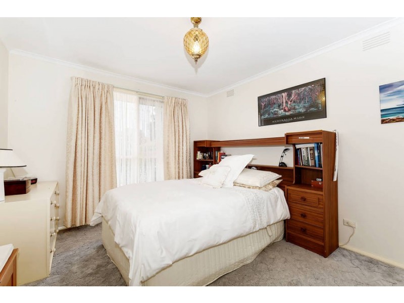 2 Spring Drive, Hoppers Crossing VIC 3029