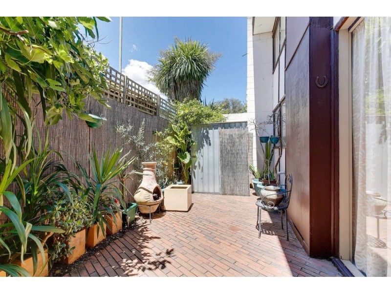 3/8 Beasley Avenue, Werribee VIC 3030