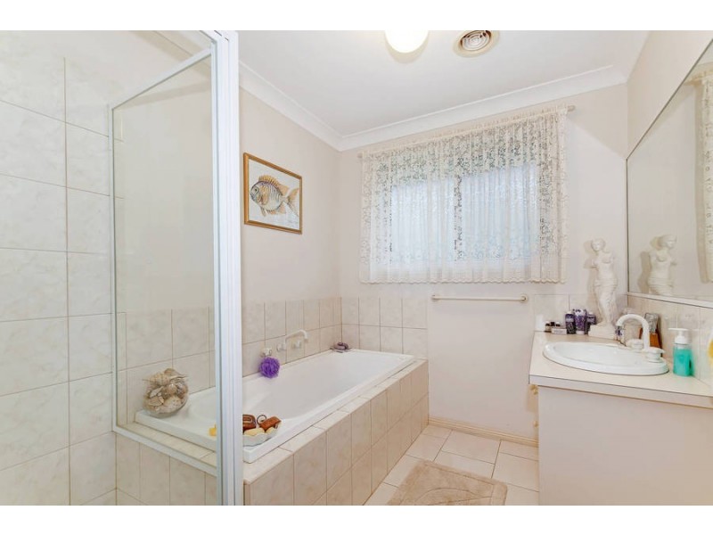 15 Briardale Drive, Werribee VIC 3030