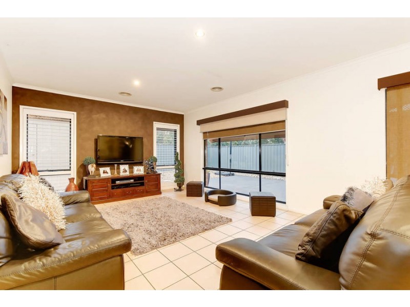 22 St Lukes Road, Tarneit VIC 3029