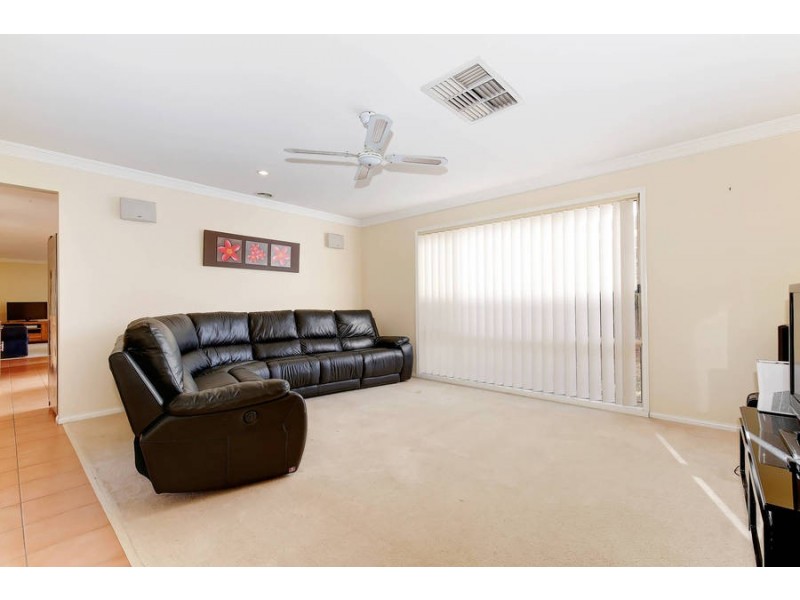 39 Alsace Avenue, Hoppers Crossing VIC 3029