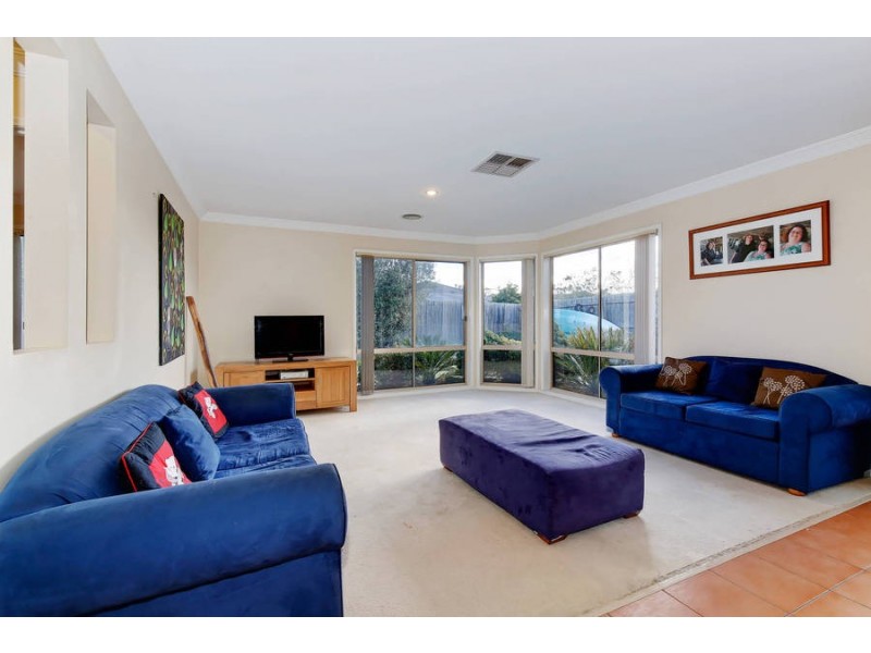 39 Alsace Avenue, Hoppers Crossing VIC 3029