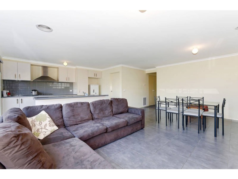 30 Eltham Parade, Wyndham Vale VIC 3024