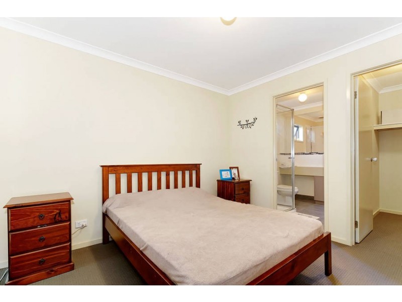 30 Eltham Parade, Wyndham Vale VIC 3024