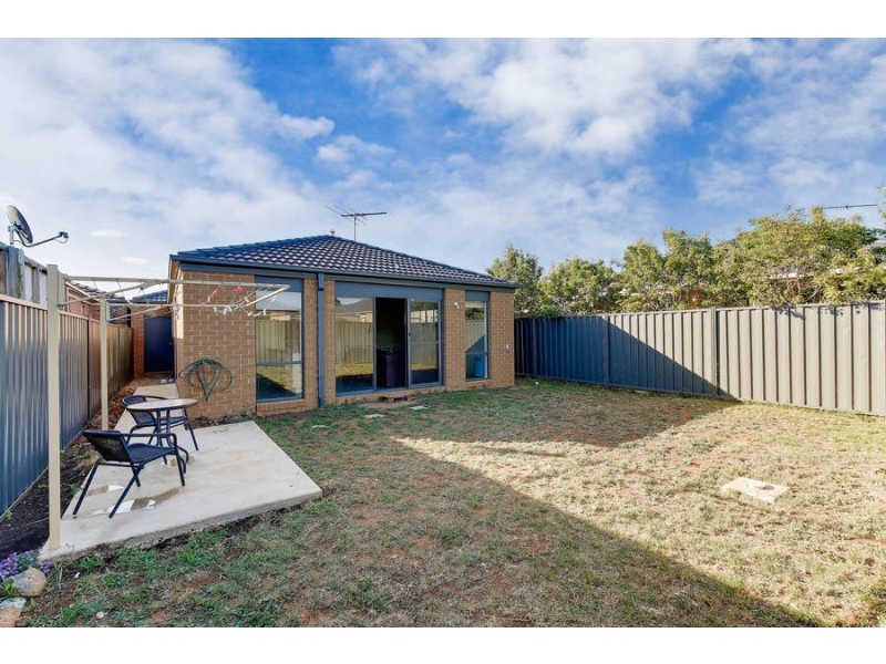 30 Eltham Parade, Wyndham Vale VIC 3024