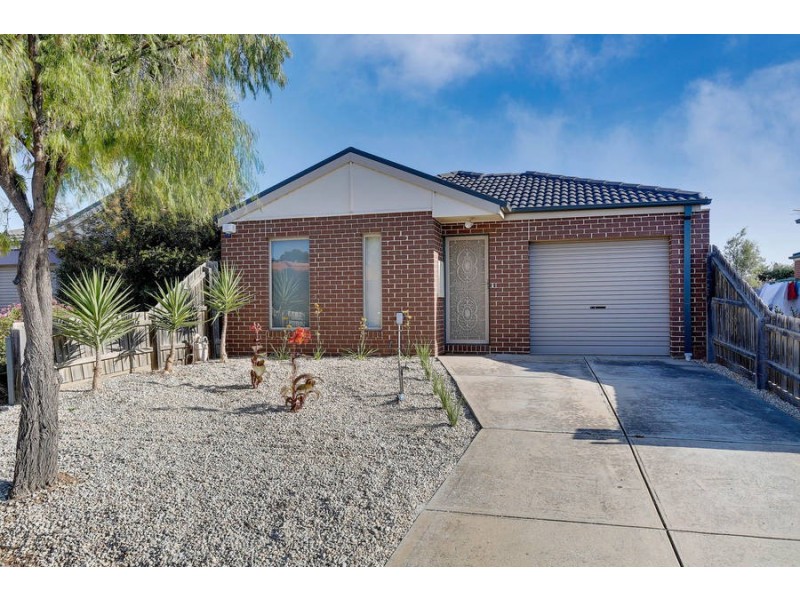 2/6 Montana Drive, Werribee VIC 3030