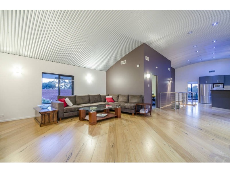 5 McPherson Place, Werribee VIC 3030