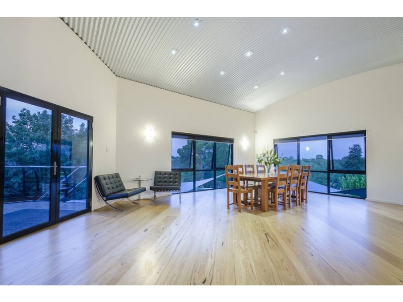 5 McPherson Place, Werribee VIC 3030