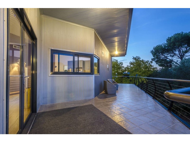 5 McPherson Place, Werribee VIC 3030