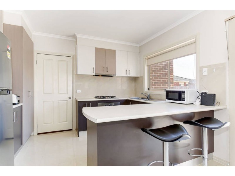 2/3 Saddle Wynd, Truganina VIC 3029