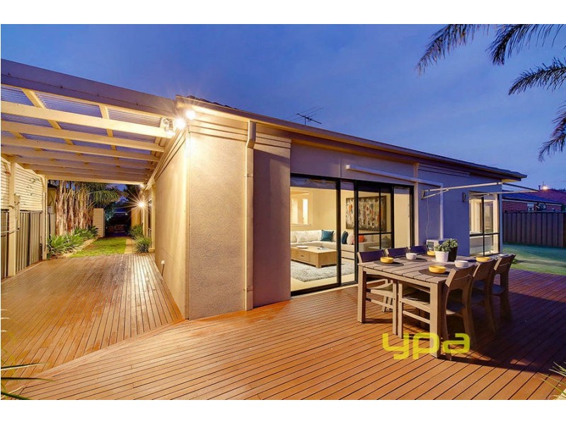 36 Banjo Paterson Circle, Point Cook VIC 3030