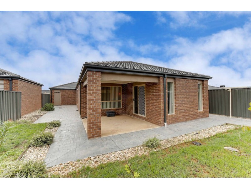 5 Yandee Court, Truganina VIC 3029