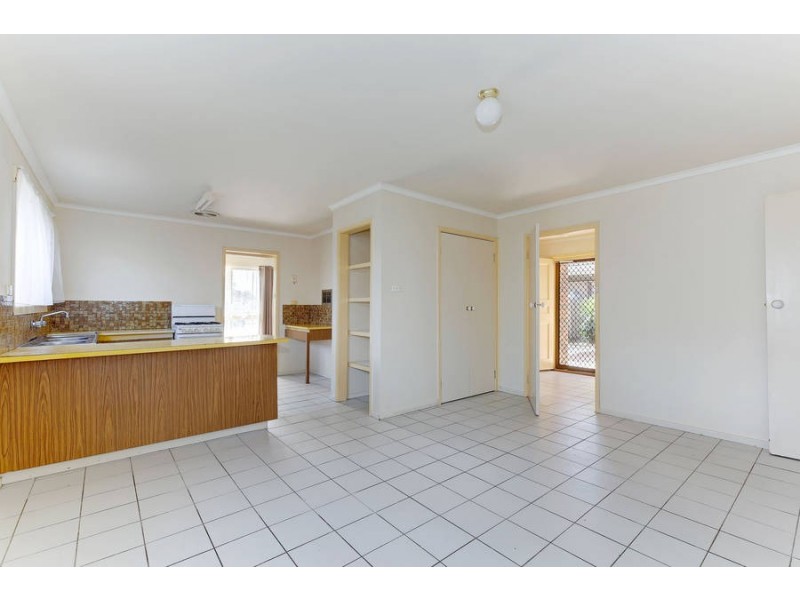 27 Greens Road, Wyndham Vale VIC 3024
