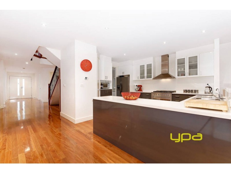 6 Rainbow Way, Tarneit VIC 3029