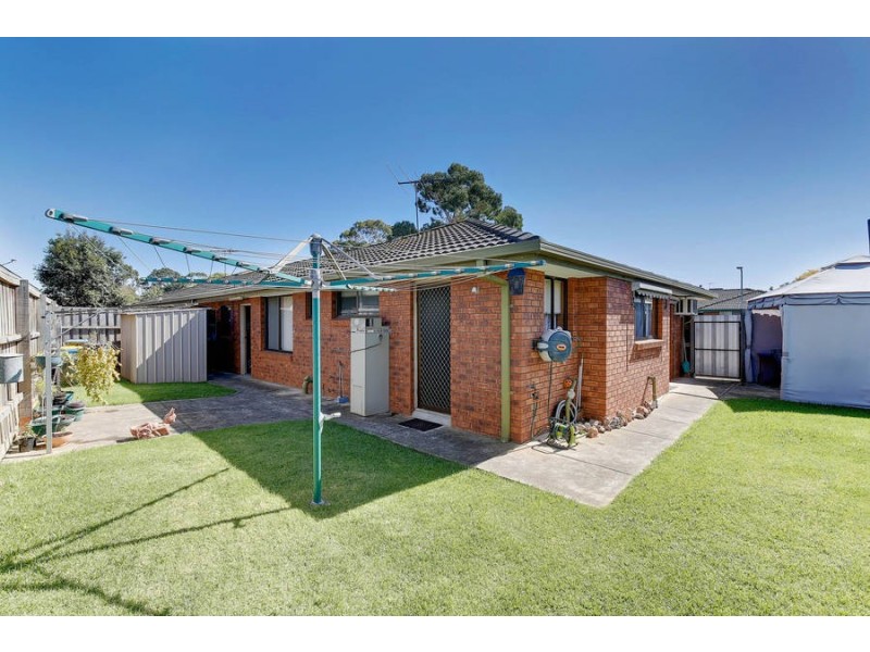 13 Kevington Street, Werribee VIC 3030