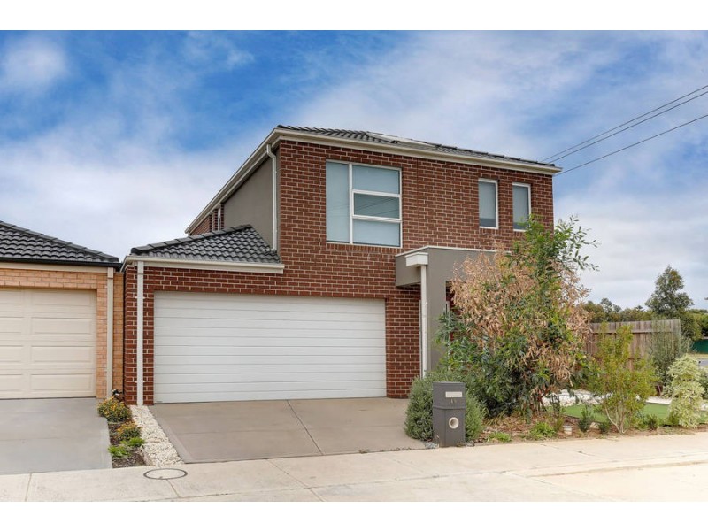 49 Morgan Crescent, Werribee VIC 3030