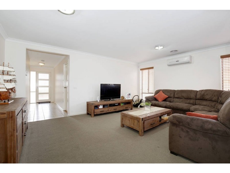 31 Laurence Way, Tarneit VIC 3029