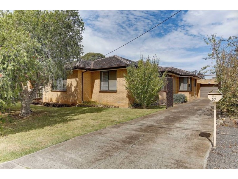 27 Marlborough Crescent, Hoppers Crossing VIC 3029
