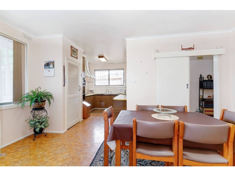 27 Marlborough Crescent, Hoppers Crossing VIC 3029