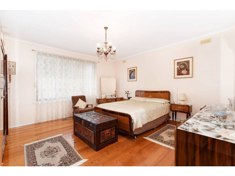 27 Marlborough Crescent, Hoppers Crossing VIC 3029