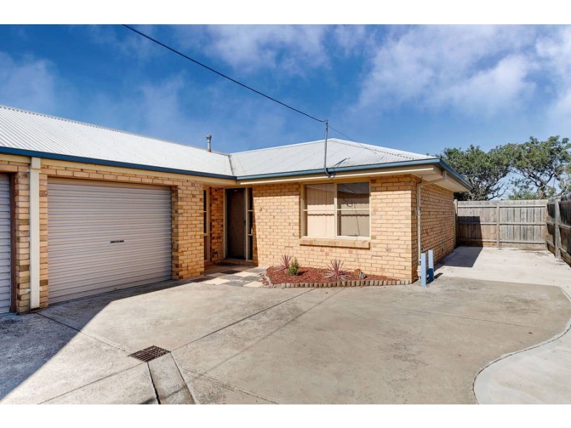 2/10 Bailey Street, Werribee VIC 3030