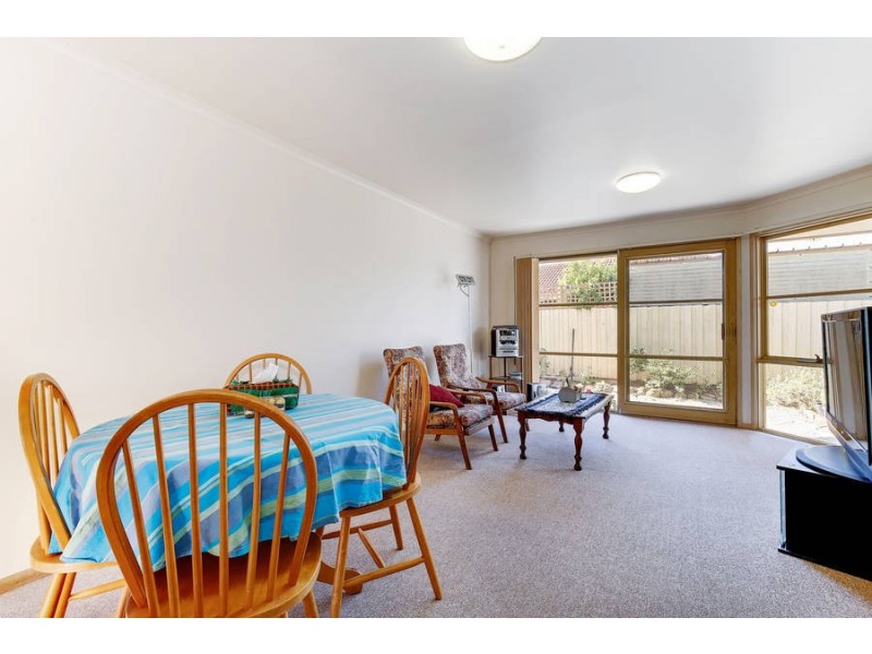 2/10 Bailey Street, Werribee VIC 3030