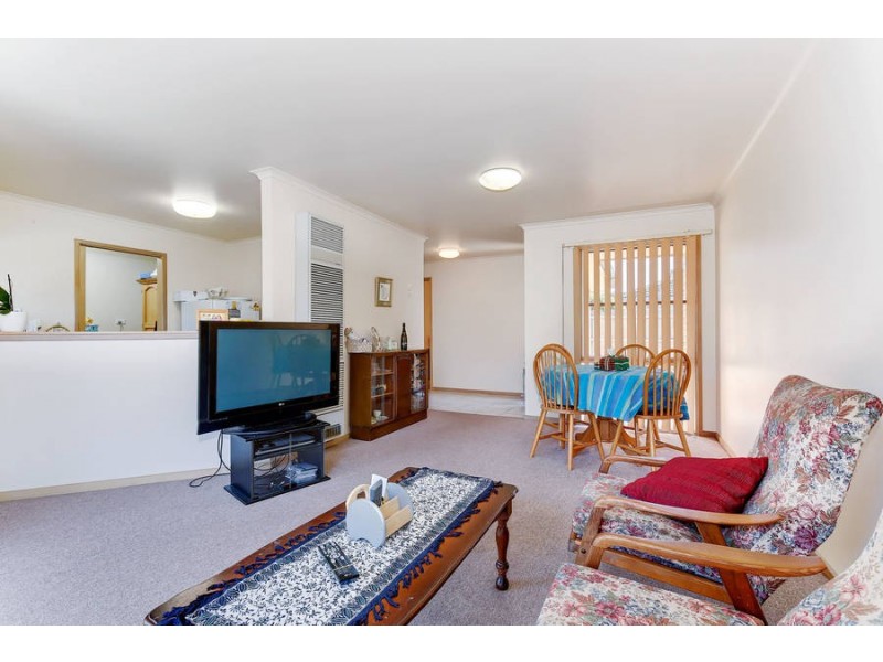 2/10 Bailey Street, Werribee VIC 3030