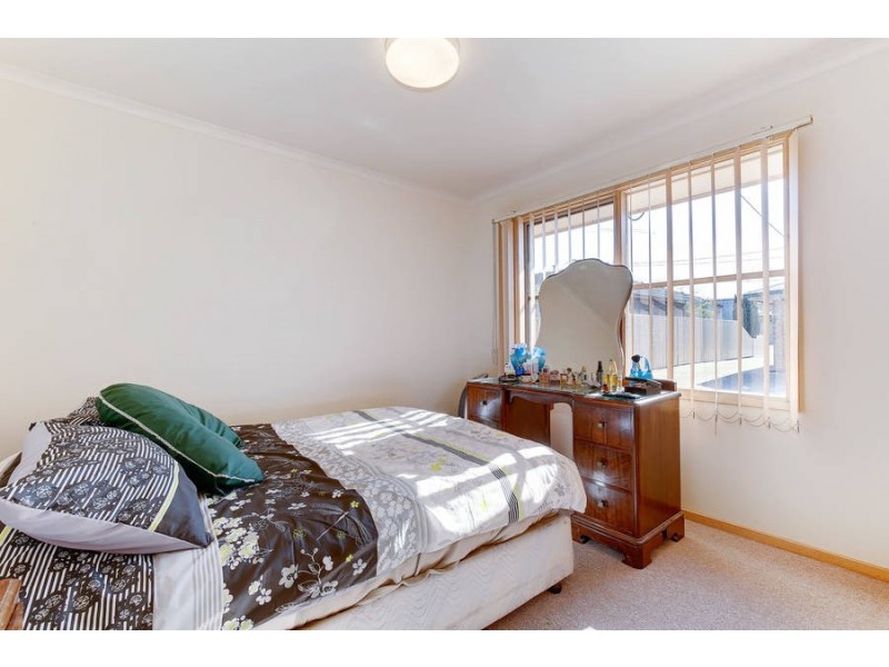 2/10 Bailey Street, Werribee VIC 3030