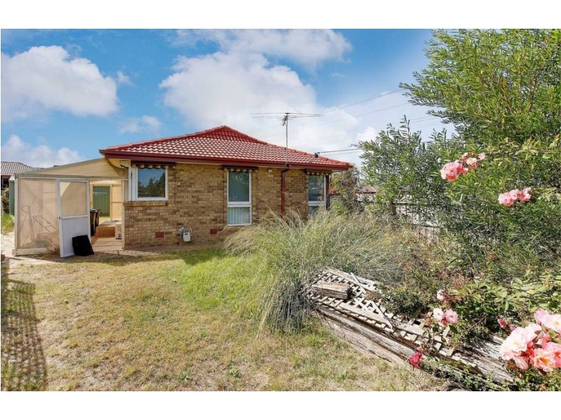 2 Glamorgan Avenue, Werribee VIC 3030