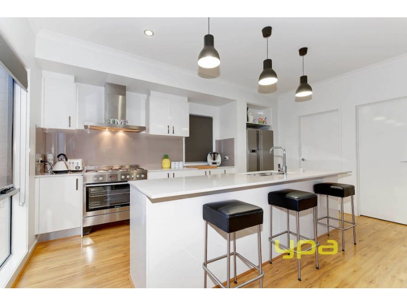 42 Filmont Drive, Werribee VIC 3030