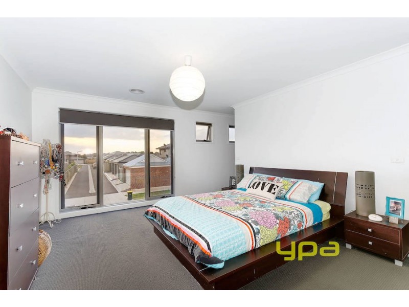 42 Filmont Drive, Werribee VIC 3030