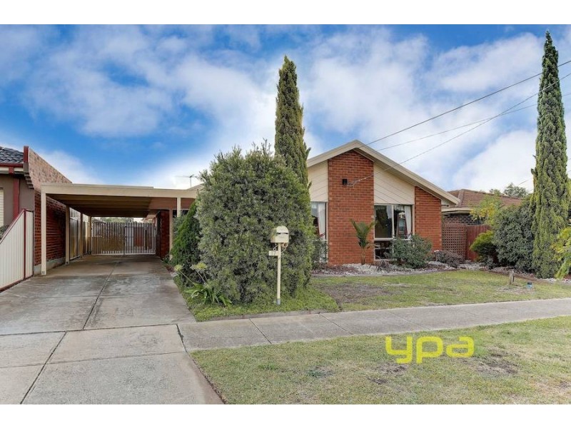 17 Sunbird Crescent, Hoppers Crossing VIC 3029