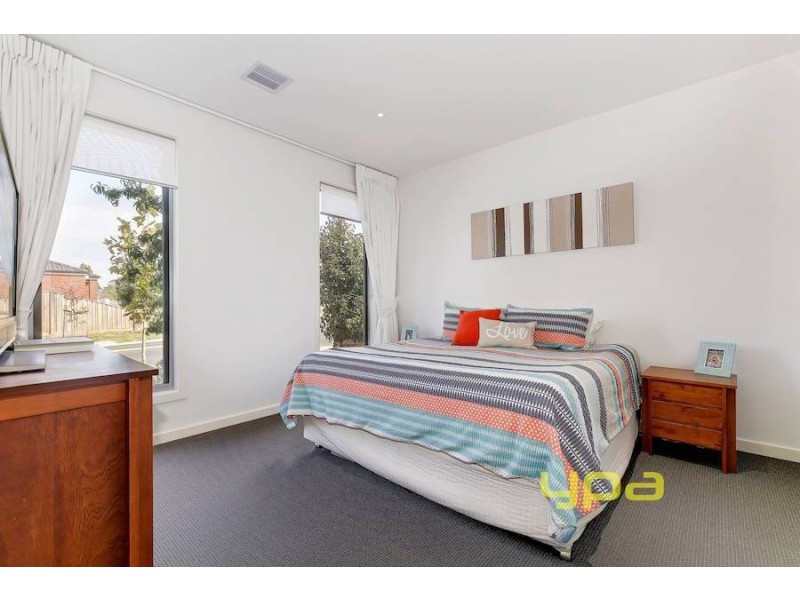 40 Filmont Drive, Werribee VIC 3030