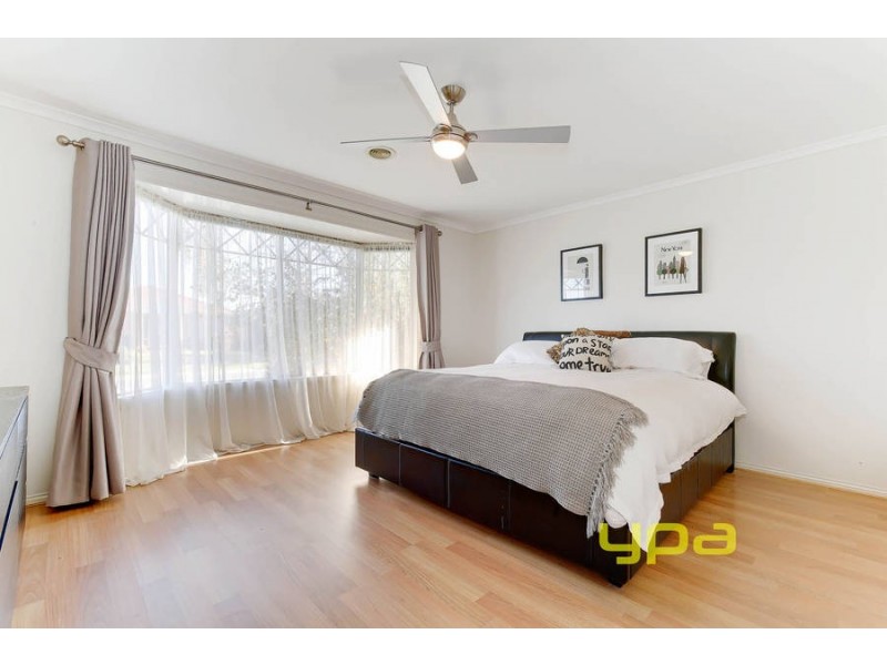 38 Grant Avenue, Werribee VIC 3030