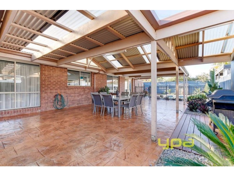 38 Grant Avenue, Werribee VIC 3030