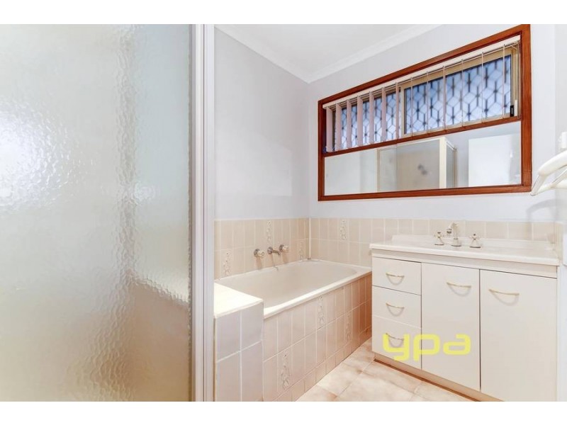 12 Pigeon Street, Werribee VIC 3030