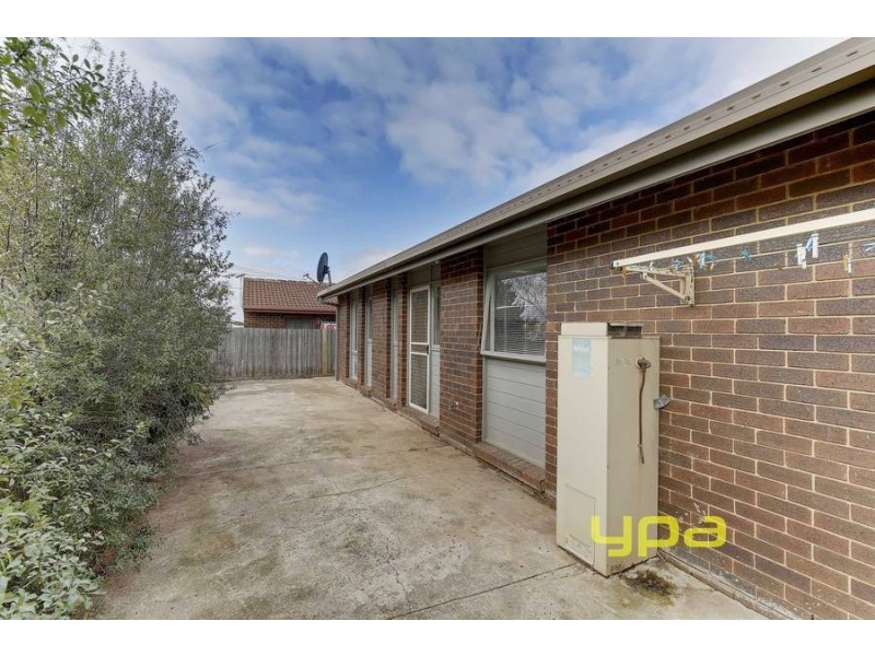 2/1 Samuel Court, Werribee VIC 3030